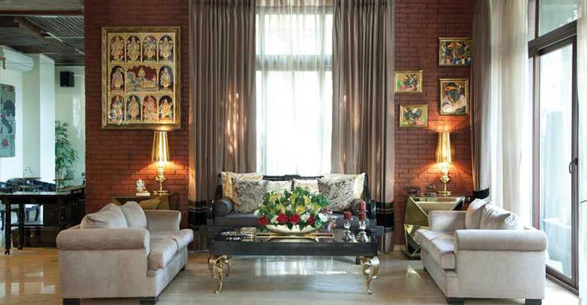 raveena-home raveena-home