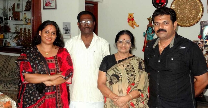 manoj-parents manoj-parents