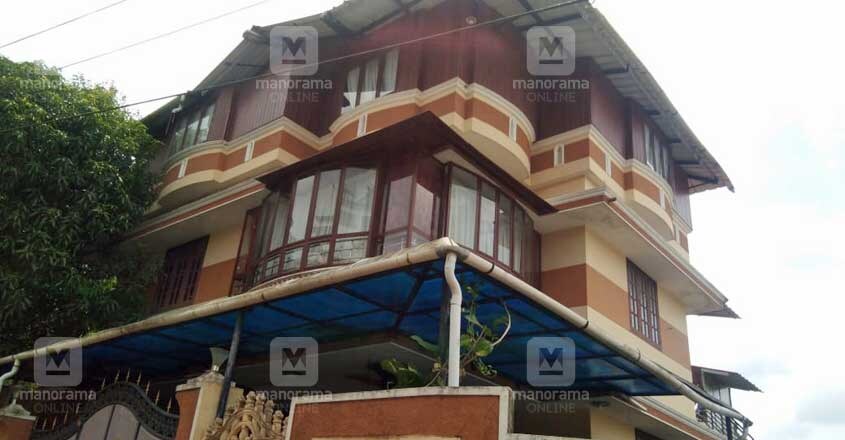 jeeja-surendran-home jeeja-surendran-home