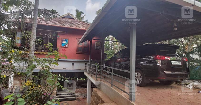santhosh-keezatur-house santhosh-keezatur-house