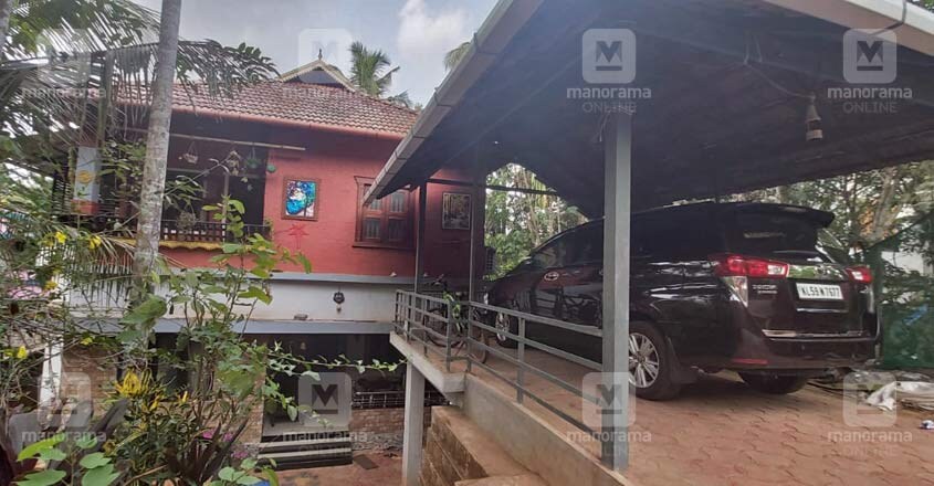 santhosh-keezatur-house santhosh-keezatur-house