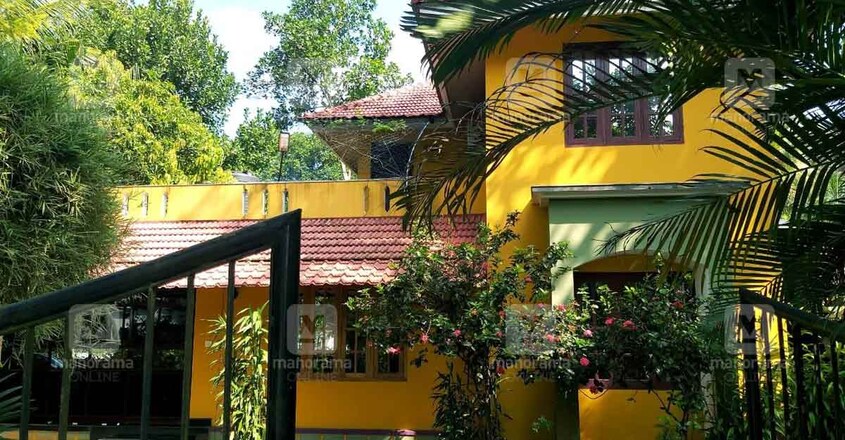 meera-anil-home meera-anil-home