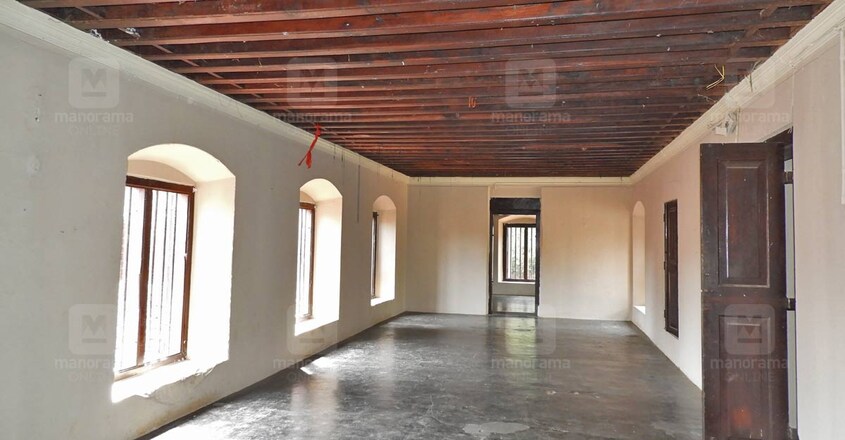 varikasheri-mana-upperhall varikasheri-mana-upperhall
