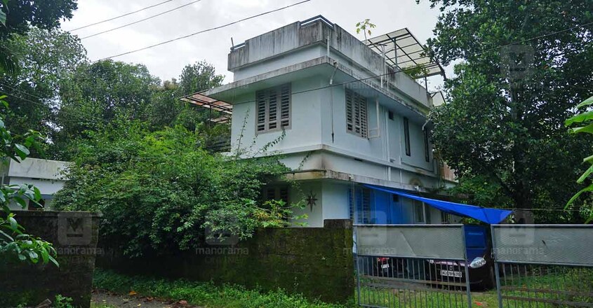 binoy-karikku-house binoy-karikku-house