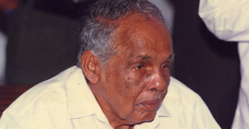 athmakathayanam-column-by-dr-mk-santhosh-kumar-on-thakazhi-sivasankara-pillai athmakathayanam-column-by-dr-mk-santhosh-kumar-on-thakazhi-sivasankara-pillai
