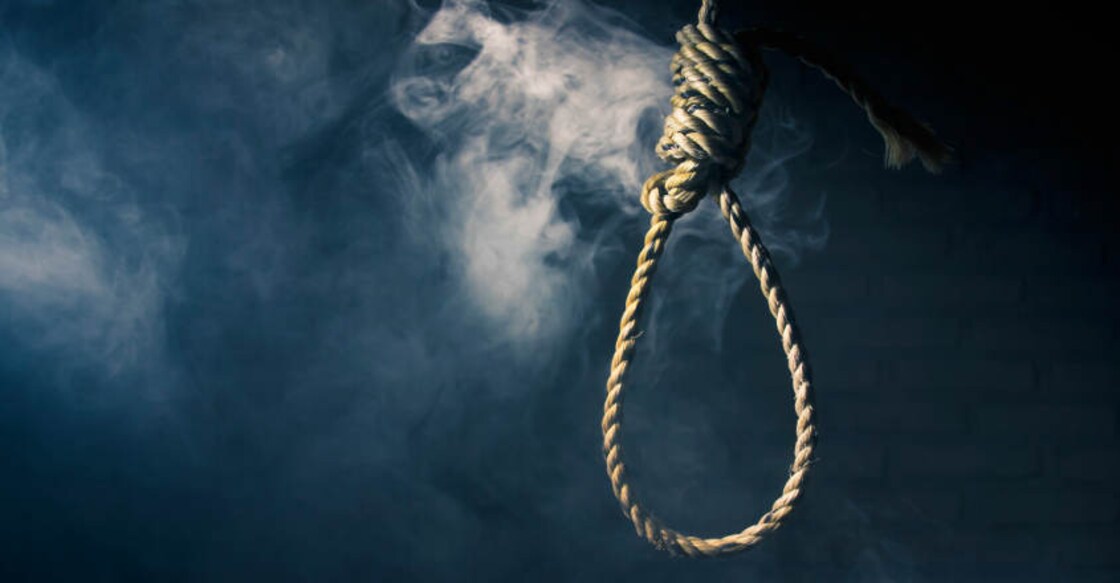 high contrast image of a hangman's noose