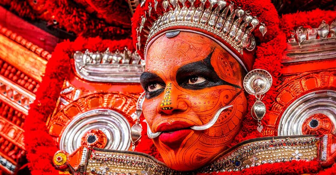 Lal-Nallath-Shutterstock-theyyam