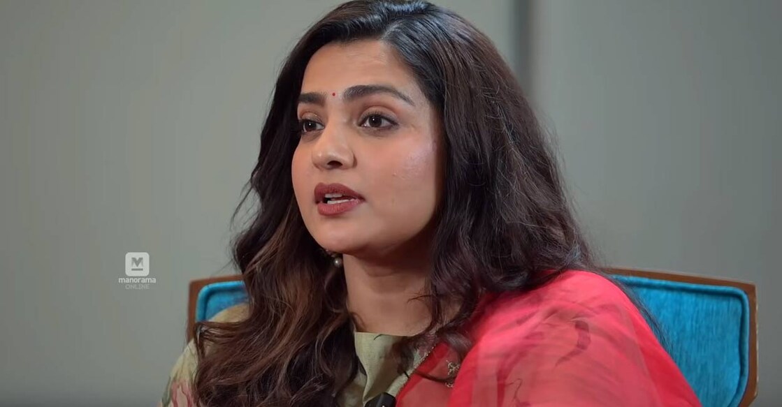 parvathy-thiruvoth-3 പാർവതി തിരുവോത്ത്