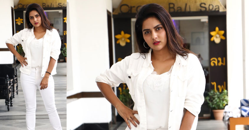 mahima-nambiar-photoshoot5 mahima-nambiar-photoshoot5
