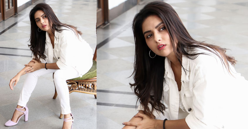 mahima-nambiar-photoshoot53 mahima-nambiar-photoshoot53