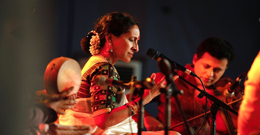 Bombay-Jayashri2 Bombay-Jayashri2