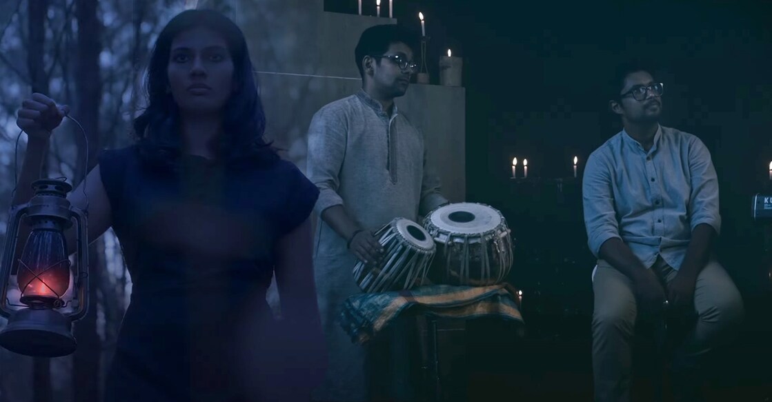 hindi-ghazal ഗാനരംഗത്തിൽ നിന്ന്.