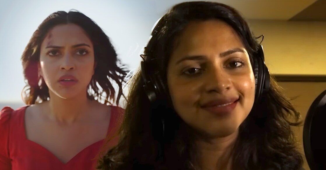 amala-singing ‘എന്റെ പിന്നിലെ രൂപം’ ഗാനരംഗത്തിൽ നിന്ന്.