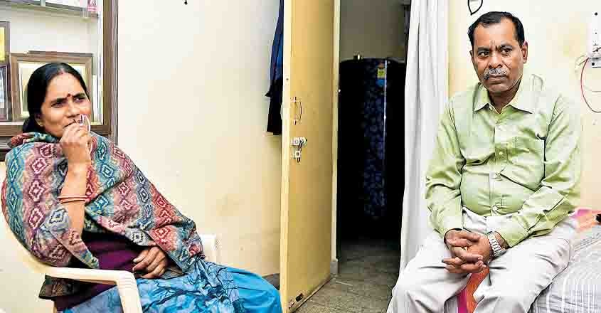nirbahaya-mom-dad nirbahaya-mom-dad