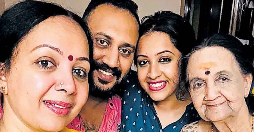 tiktok-tara-kalyan tiktok-tara-kalyan