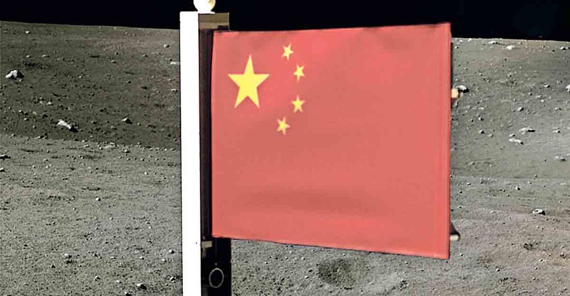 China-flag-on-moon