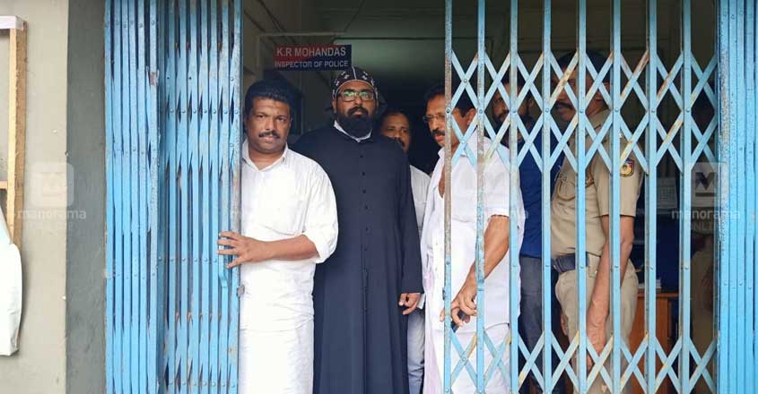 koothattukulam-chorakkuzhi-st-stephens-church koothattukulam-chorakkuzhi-st-stephens-church