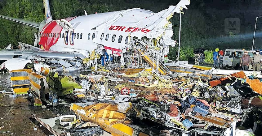Air-India-Express-Crash-Karipur-Airport-08082020-4 Air-India-Express-Crash-Karipur-Airport-08082020-4