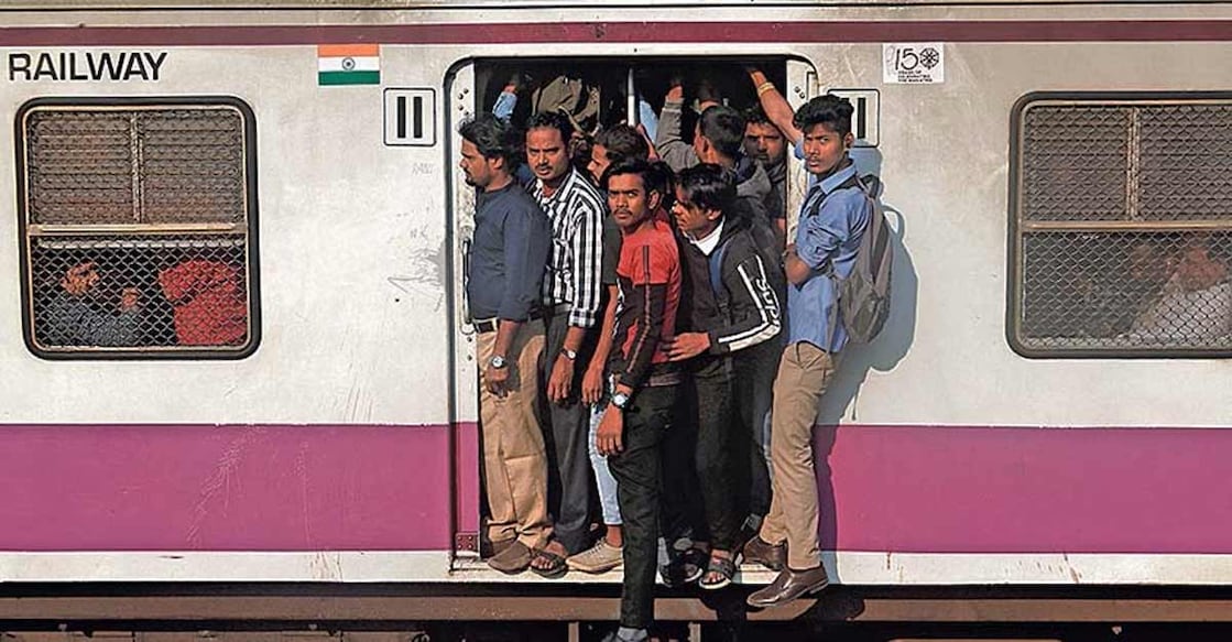 mumbai-local-train
