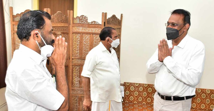 KP-Purushothaman-at-kannur-corporation KP-Purushothaman-at-kannur-corporation