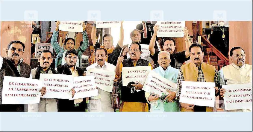 Kerala-MPs-protest