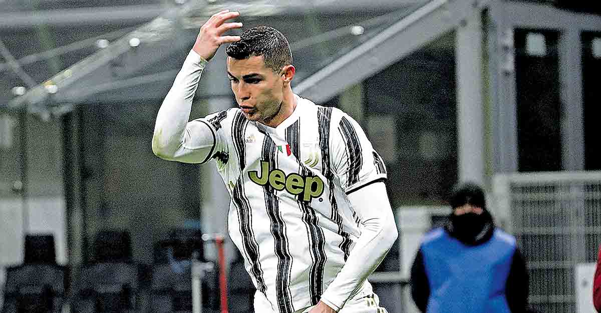 Double for Ronaldo;  Juventus win  Juventus |  Ronaldo