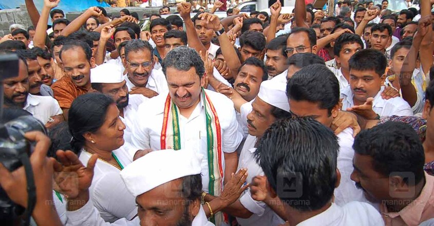 K Muralidharan K Muralidharan