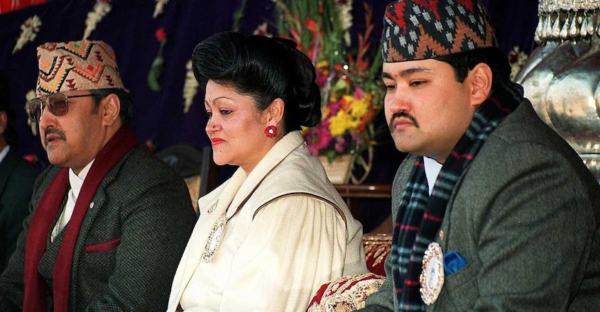 Dipendra (R) with his parents late king Birendra (L) and late queen Aishwarya Dipendra (R) with his parents late king Birendra (L) and late queen Aishwarya