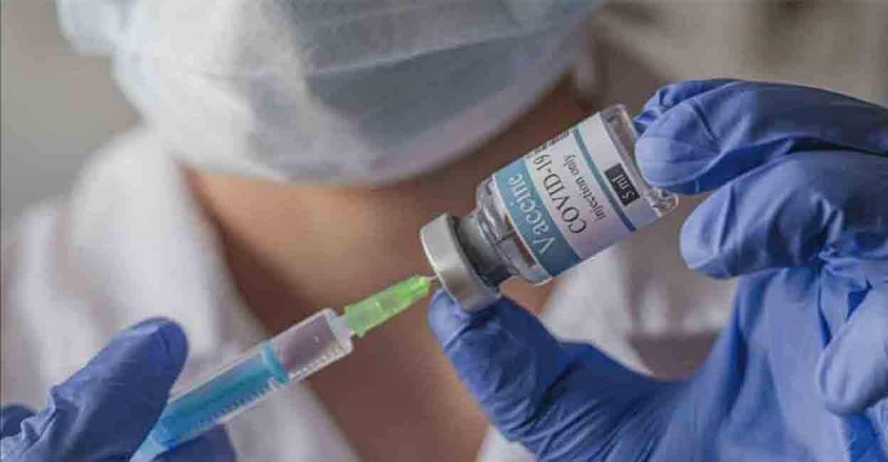 2 doses the same day;  Vaccine recipient hospitalized |  Covid vaccine Alappauzha