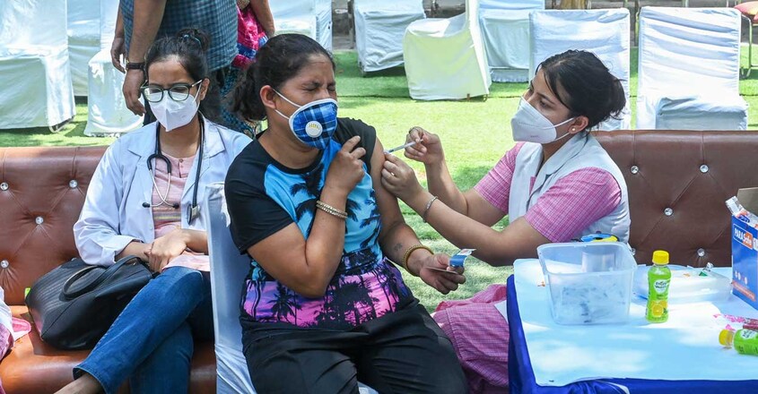 INDIA-HEALTH-VIRUS-VACCINE INDIA-HEALTH-VIRUS-VACCINE