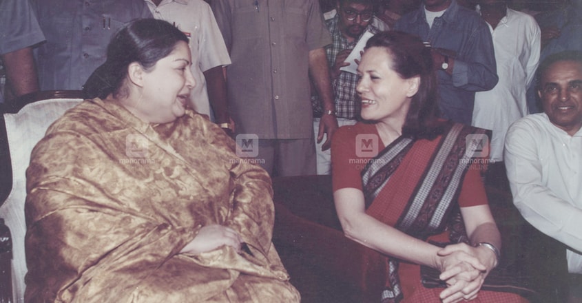Sonia Gandhi, J Jayalalithaa, Subramanian Swamy Sonia Gandhi, J Jayalalithaa, Subramanian Swamy