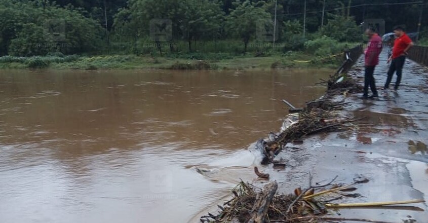 Chaliyar-water-1-1248 Chaliyar-water-1-1248