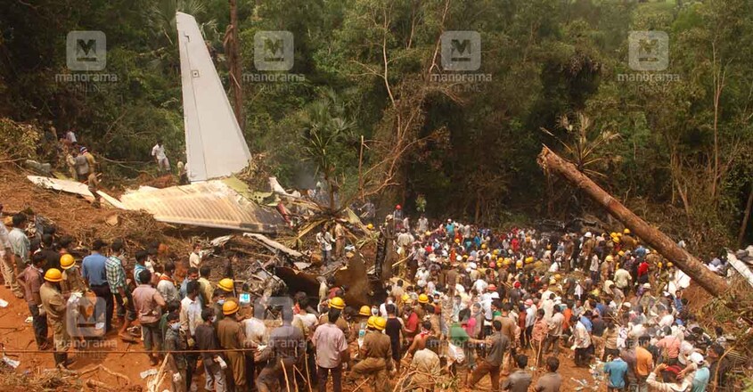 mangalore-airport-accident mangalore-airport-accident