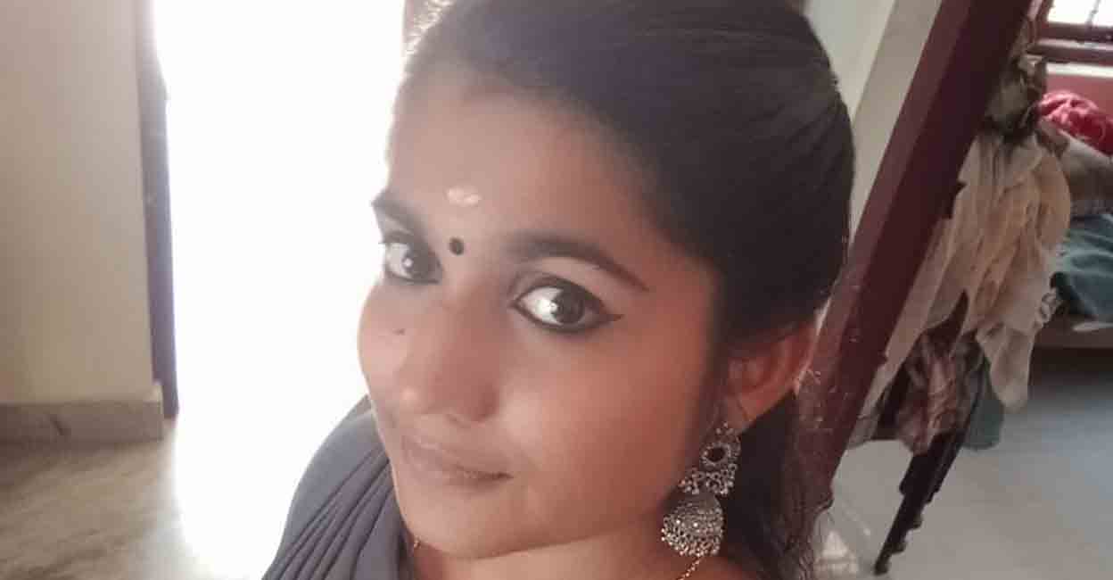 The suicide attempt at the police station also backfired;  Another case against Greeshma – Manorama Online