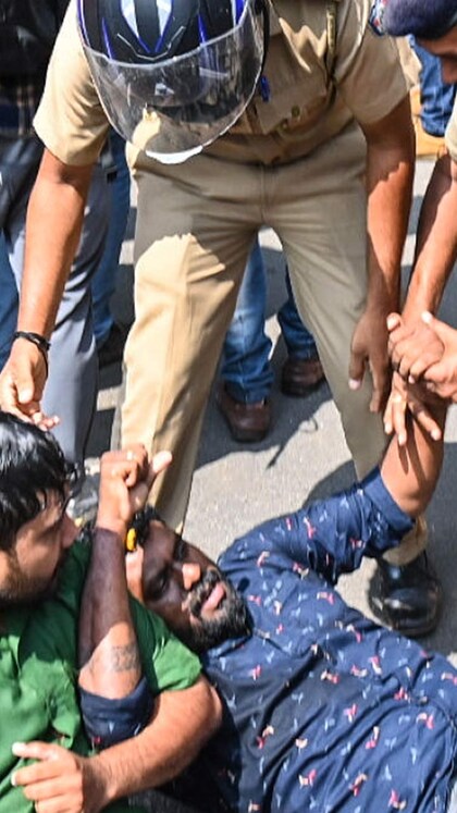  കത്ത് വിവാദം: തിരുവനന്തപുരം കോർപറേഷന്‍ യുദ്ധക്കളം