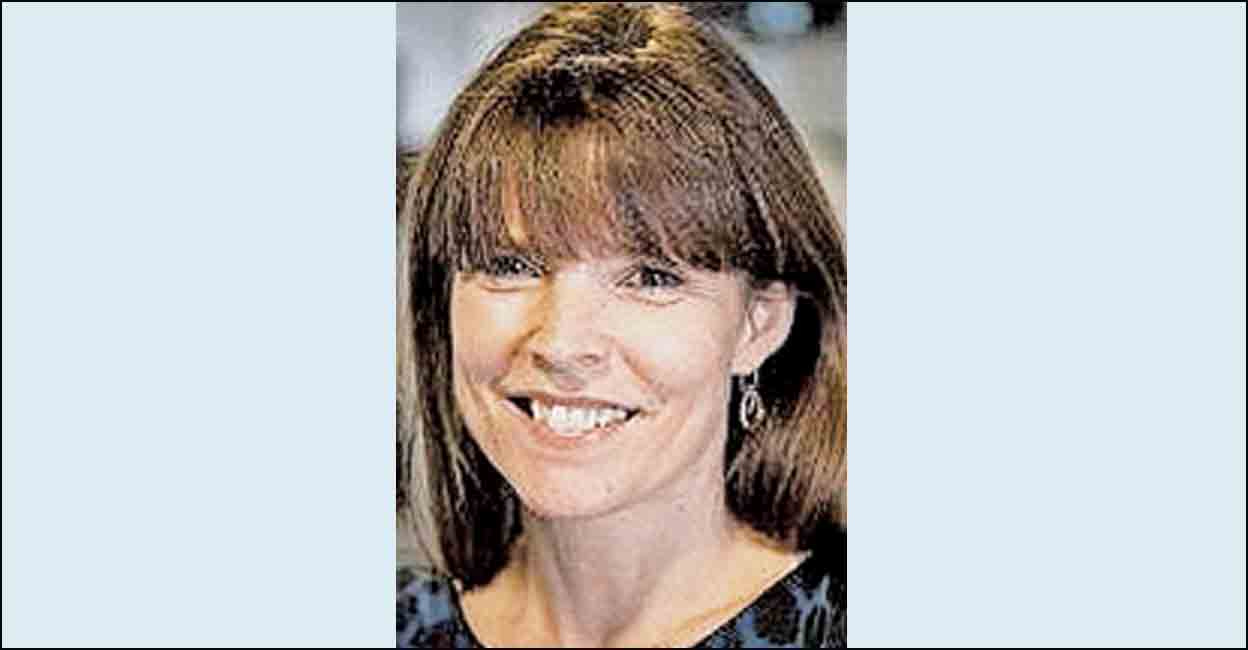 വോൾസ്ട്രീറ്റ് ജേണലിന്റെ തലപ്പത്ത് വനിത Emma Tucker first