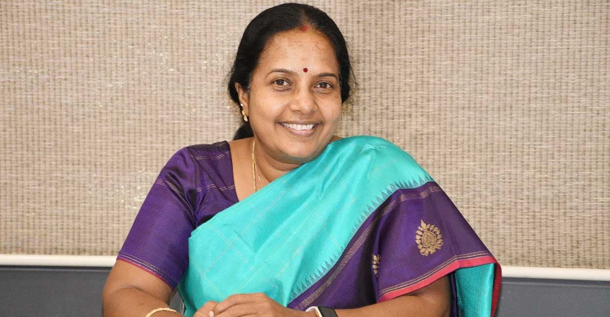 Chennai BJP and ADMK Alliance Update: Vanathi Srinivasan’s Statement and Clash Between Party Workers