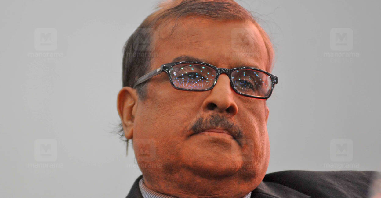 പഴ്സനൽ സ്റ്റാഫ് പെൻ‌ഷനും ധൂർത്തും; കേരളീയം വേദിയിൽ സർക്കാരിനു വിമർശനം