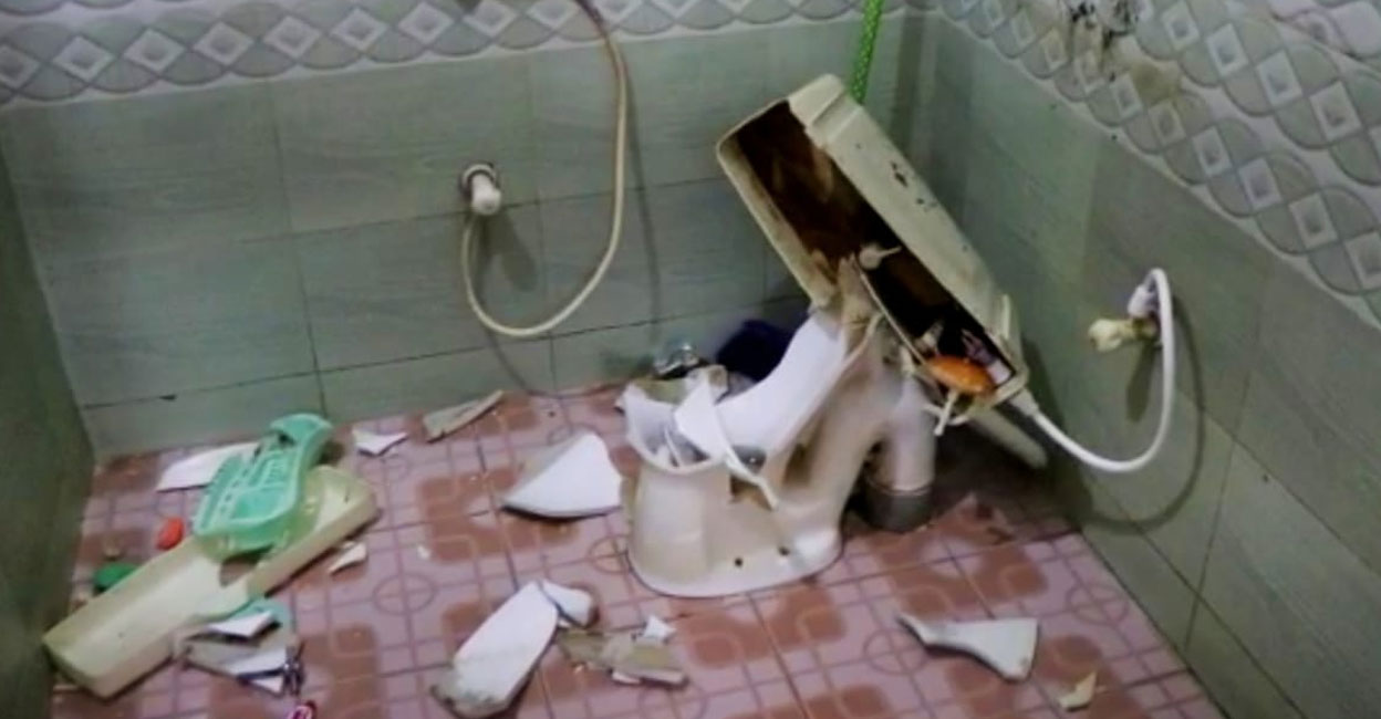 Animosity Young Man And Friends Smash Father in law s House Attack 