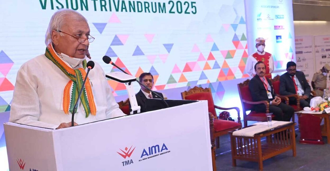 Arif Mohammed Khan (Photo - Twiiter/@KeralaGovernor) ആരിഫ് മുഹമ്മദ് ഖാൻ (Photo - Twiiter/@KeralaGovernor)