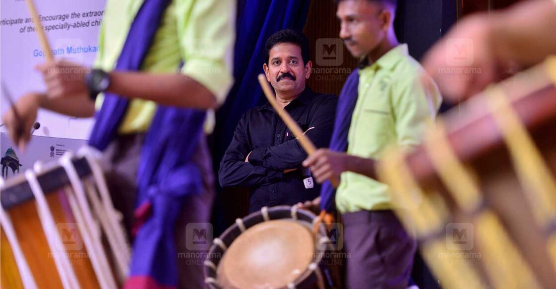 muthkad-and-chenda-magic-planet-delhi-show