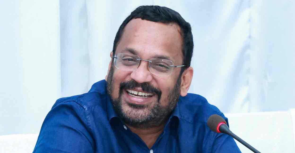 ഡിജിറ്റൽ റീസർവേ: സംശയങ്ങൾ ഇന്ന് റവന്യു മന്ത്രിയോടു ചോദിക്കാം - Digital ...