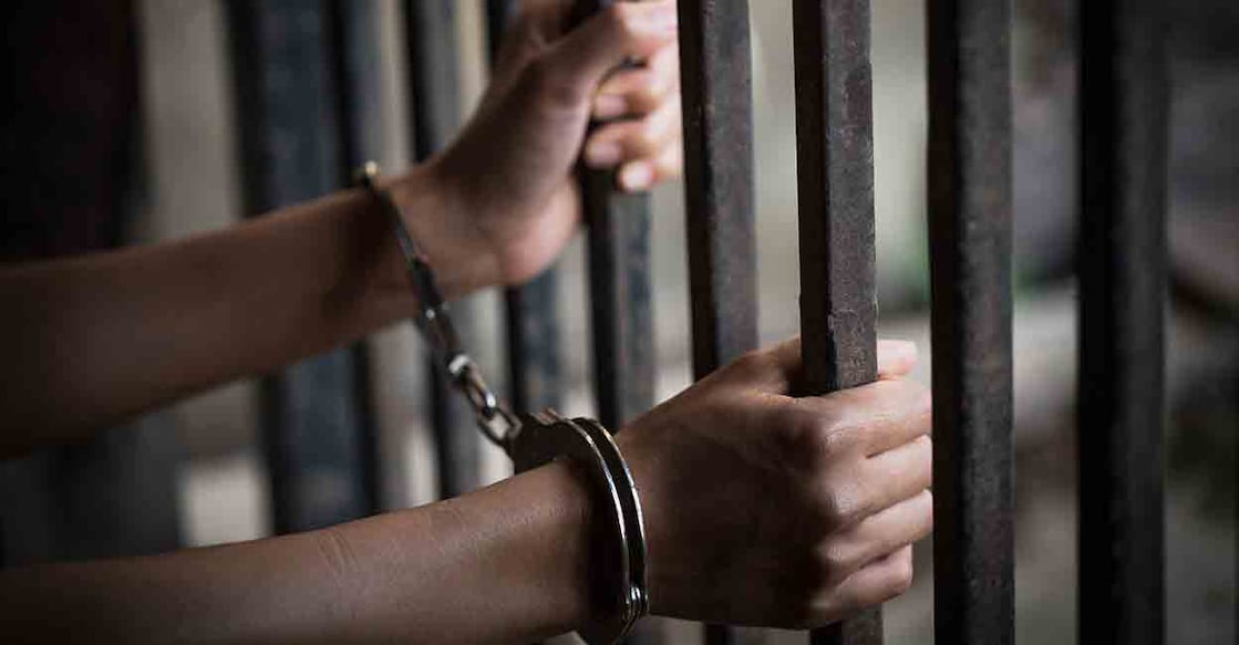 Woman Arrest | Photo: Shutterstock / Tinnakorn jorruang പ്രതീകാത്മക ചിത്രം (Photo: Shutterstock / Tinnakorn jorruang)