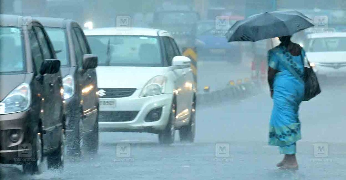 കണ്ണൂരിൽ നിന്നുള്ള മഴക്കാഴ്ച. (File Photo: Sameer A Hameed / Manorama)