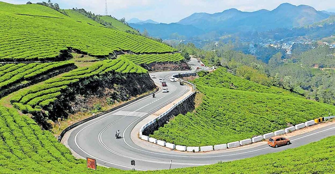 ഉദ്ഘാടനത്തിനൊരുങ്ങിയ, കൊച്ചി- ധനുഷ്കോടി ദേശീയപാതയിലെ മൂന്നാർ–ബോഡിമെട്ട് റോഡ്.  