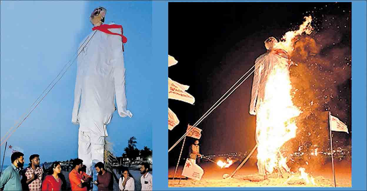 പപ്പാഞ്ഞി മാതൃകയിലുള്ള ഗവര്‍ണറുടെ കോലം കത്തിച്ചു; എസ്എഫ്‌ഐ സംസ്ഥാന പ്രസിഡന്റ് അടക്കം പത്ത് പേര്‍ക്കെതിരെ കേസ്