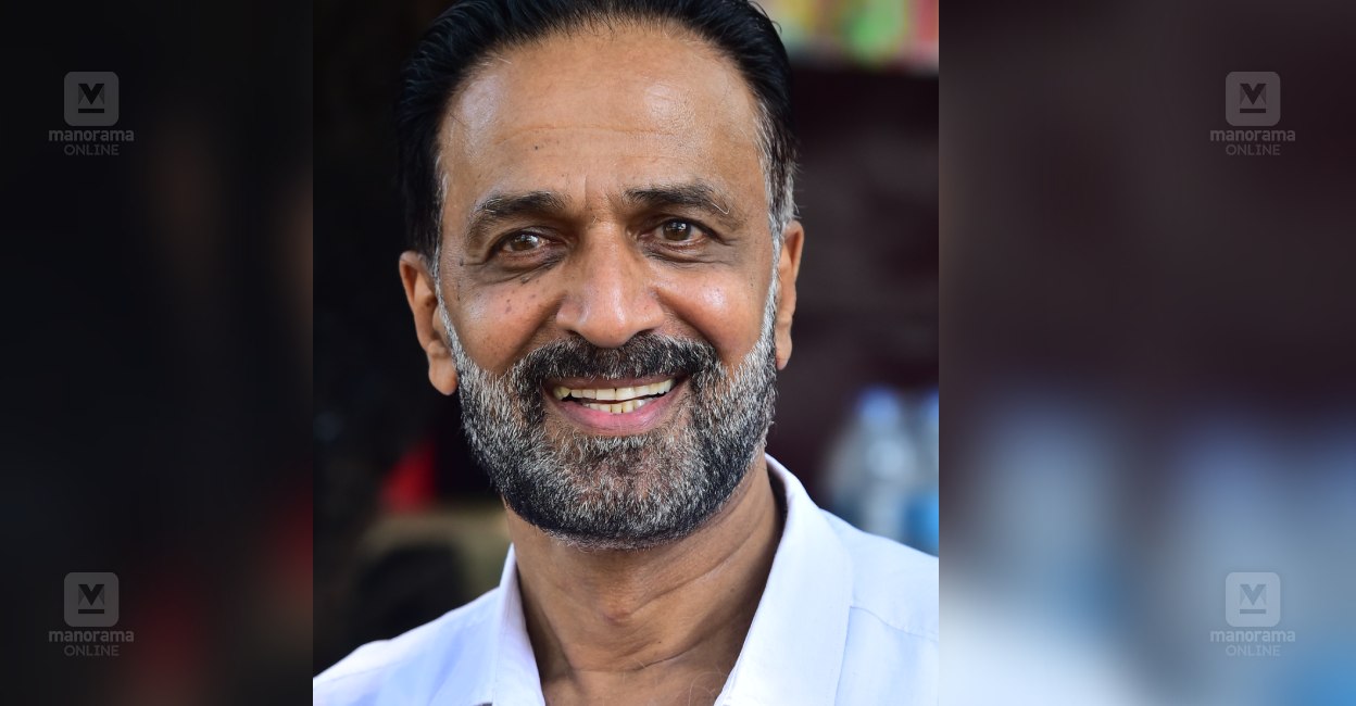 പിണറായിക്കെതിരെ ധർമടത്ത് മത്സരിച്ച സി.രഘുനാഥ് കോൺഗ്രസ് വിട്ടു - C ...