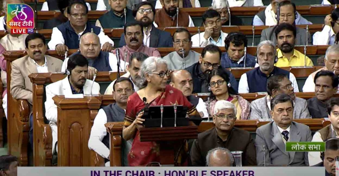 Union Budget 2023 / Nirmala Sitharaman | Photo: ANI, Twitter ധനമന്ത്രി നിർമല സീതാരാമൻ കേന്ദ്ര ബജറ്റ് അവതരിപ്പിക്കുന്നു. (ചിത്രം: എഎൻഐ, ട്വിറ്റർ)