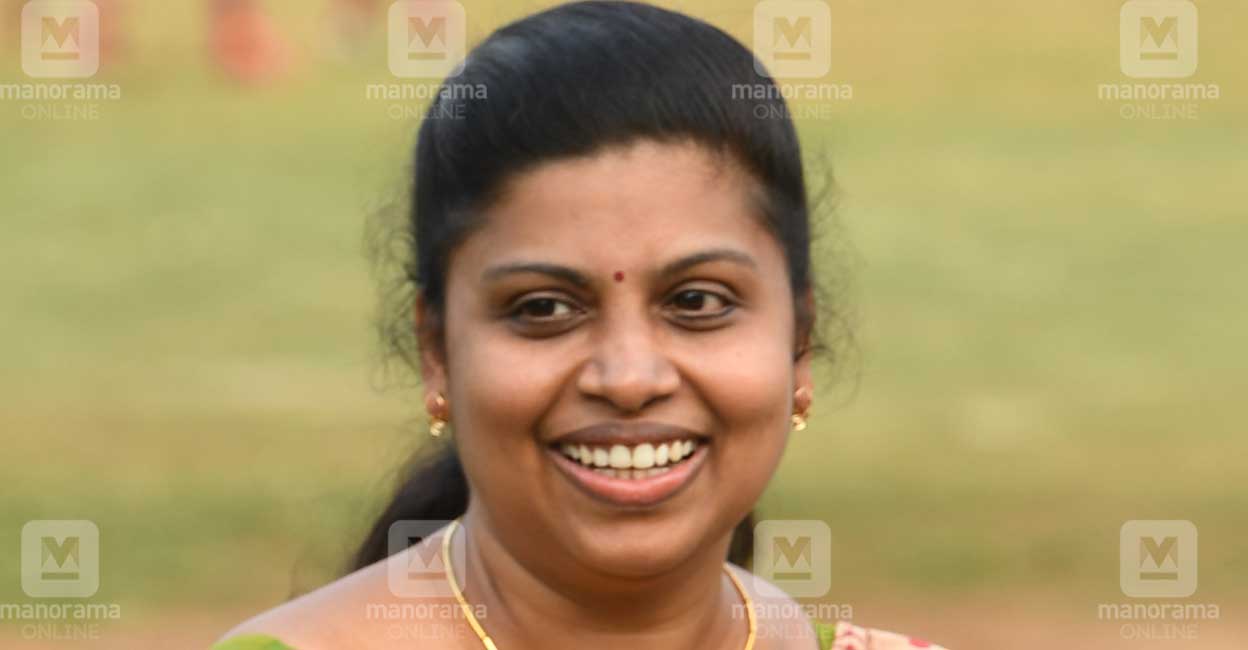 കോട്ടയത്ത് എൽഡിഎഫിന്റെ അവിശ്വാസ പ്രമേയം പരാജയപ്പെട്ടു - LDF | Non ...