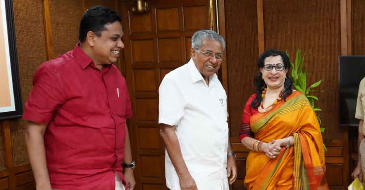‘Came to Thiruvananthapuram many times, did not see the assembly’: Actress Sheela finally fulfilled her wish – Actress Sheela |  Kerala Assembly |  AN Shamseer  Pinarayi Vijayan